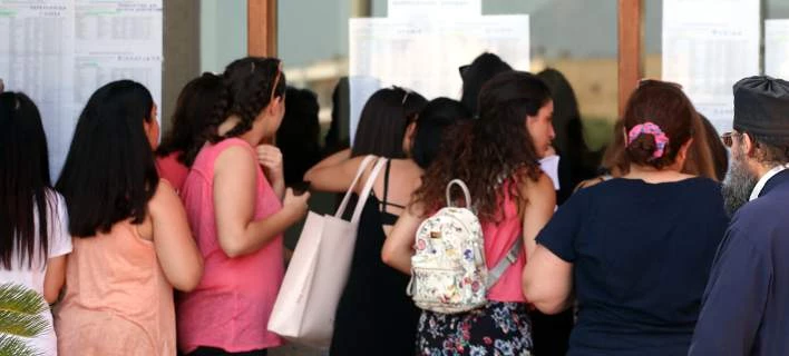 Βάσεις 2018: Στο «θεό» οι παιδαγωγικές – Τι θα γίνει με ιατρικές, νομικές και άλλες περιζήτητες σχολές